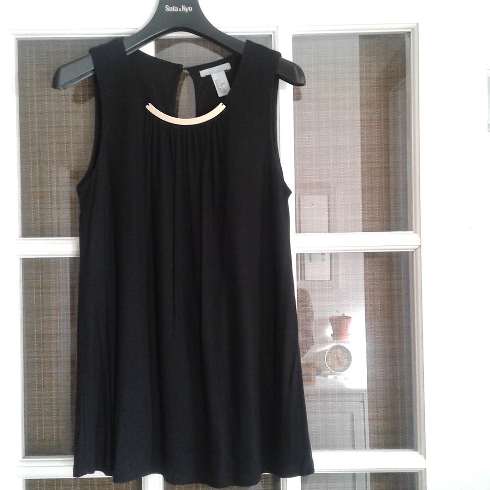Black H&M top